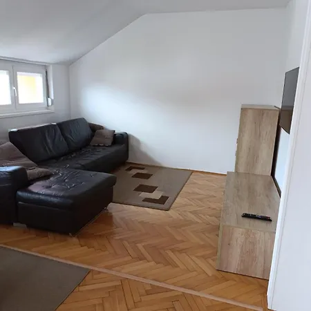 Stan Na Dan Apartment